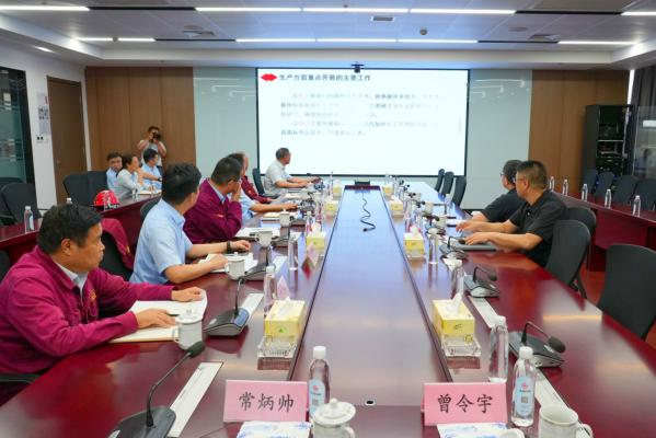 集團黨委書記、董事長沈彬來淮鋼調研指導